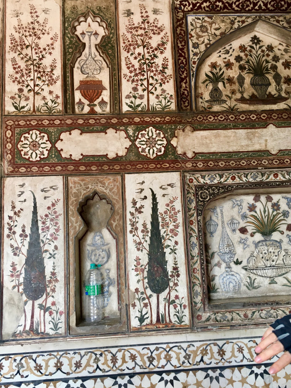 Tomb of I'timad-ud-Daulah (Baby Taj)
