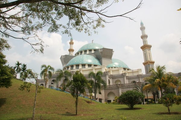 Mosque of mass proportions