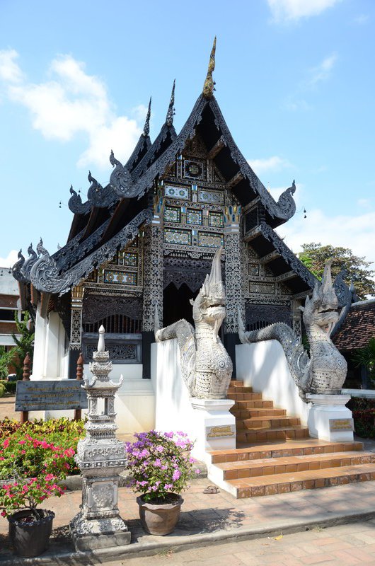 Wat Chedi Luang Worawihan