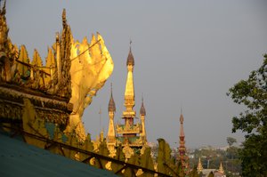 Sunset @ Shwedagon Pagoda