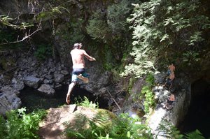 Crazy cliff jumper