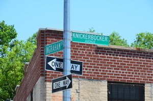 Knickerbocker Avenue
