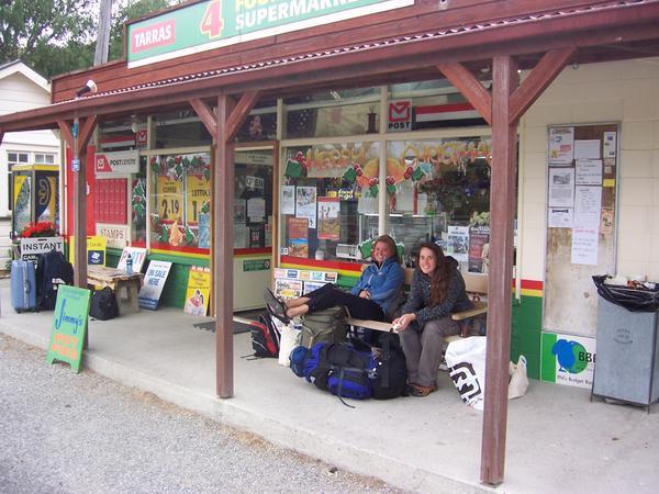 waiting in terras for the bus to mt cook