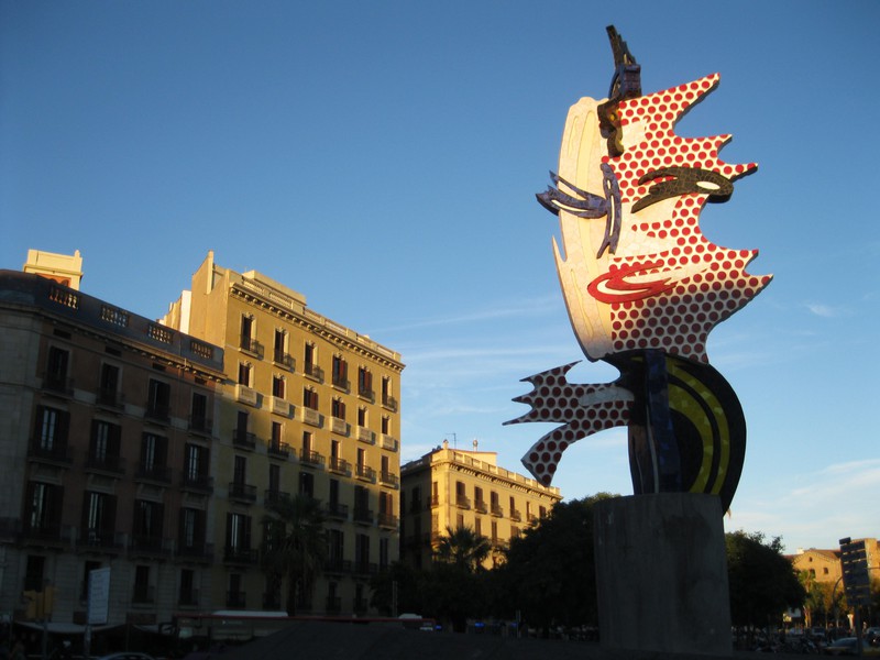 Barcelona is packed with colorful sculptures