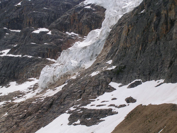 Mount Edith Cavell glacier