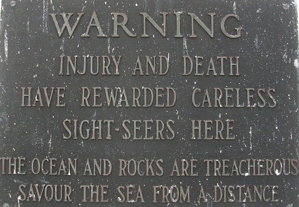 Warning plaque