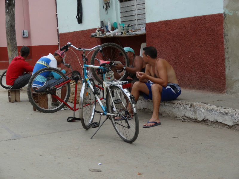 Bike repirs, Trinidad