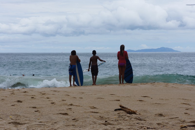 Surfeurs à Sununga