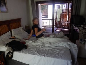 Morning of Helene's birthday in luxury room in Crawford Lodge