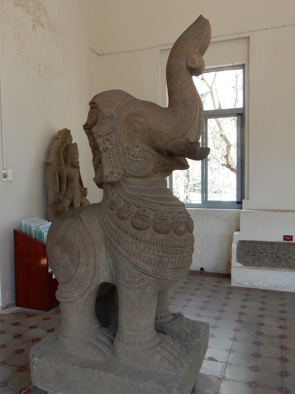 Guardian of temples - Cham Museum