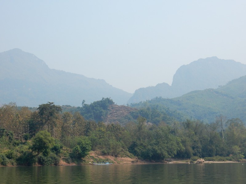 The beautiful scenery of the Nam river 