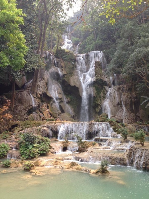 Kuang Si waterfalls 