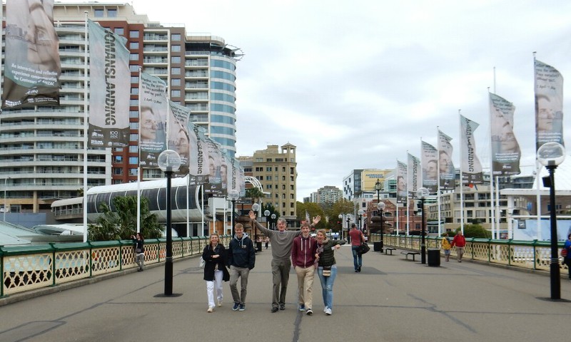 Darling Harbour - the crazy family