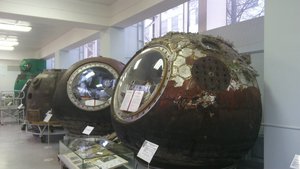 descent capsule which returned the first man in space