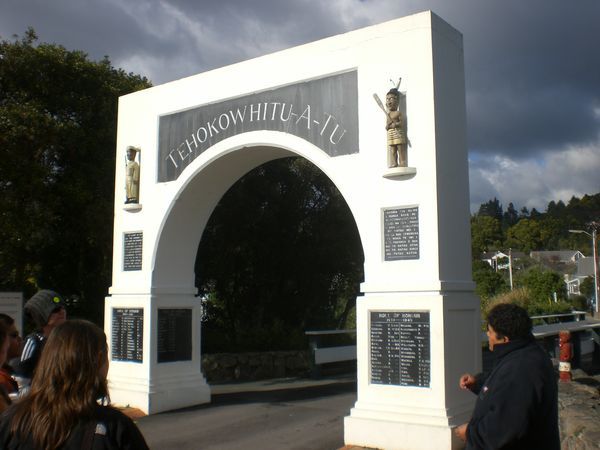 Entrance to "Te Whakarewarewatanga O Te Ope Taua A Wahiao"