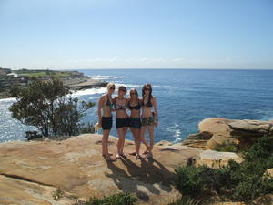 Walk from Coogee to Bondi