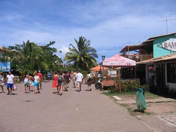 Main street, Praia do forte