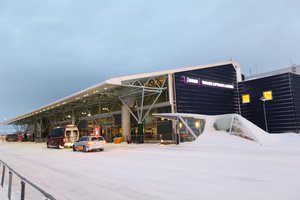 Tromso airport (Tromsø lufthavn)