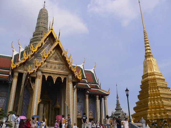 Palace temple and Gold Stupa