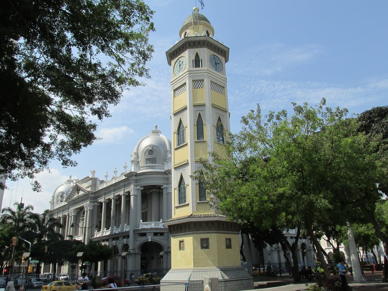 Clock tower and Palacio Gobierno