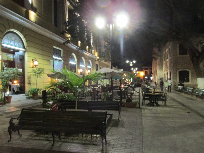 Night view of Merida plaza