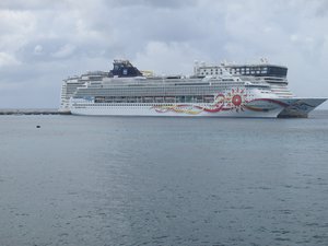 Cruise ships in Playa del Carmen