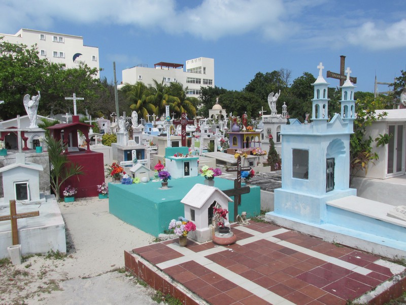 Cemetery in Isla Mujeres