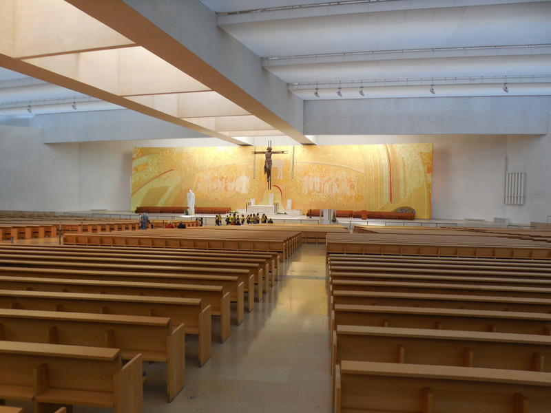 Large newer church at Fatima