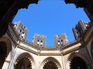 Batalha roof never finished in this section 