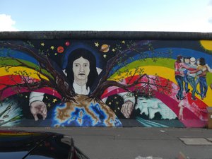 East Side Gallery - art on the wall