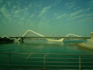 bridge in Abu Dhabi