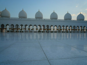 Sheikh Zayed Mosque - Abu Dhabi