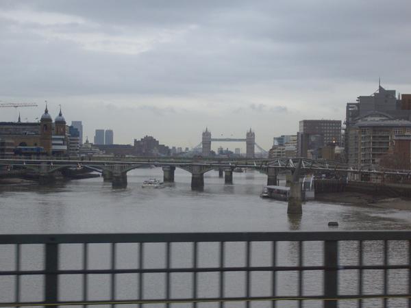 thames and tower bridge