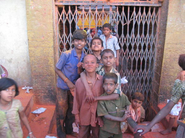 Children at the Yellamma temple
