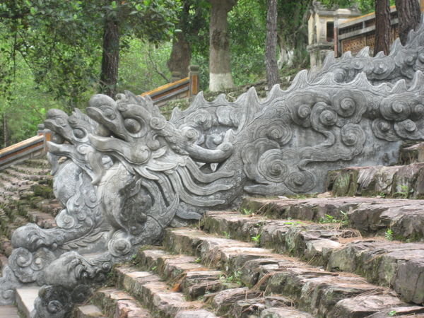 Dragons - Tu Duc's tomb