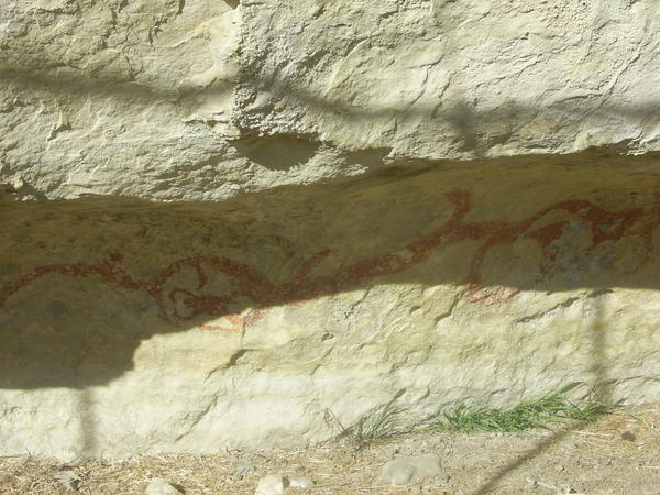 Maori painting on the rocks near Moeraki Boulders