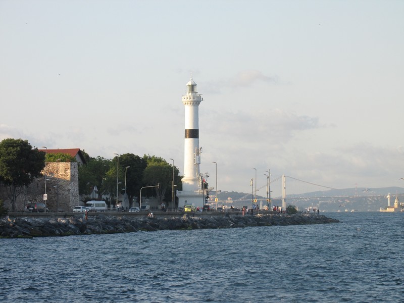 Lighthouse at the point of the Golden Horn.
