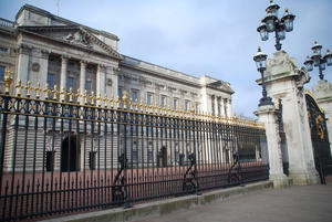 Buckingham Palace...sans crowds :-)
