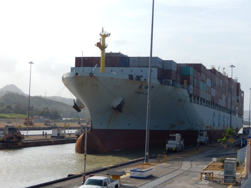 Panama kanaal..docks