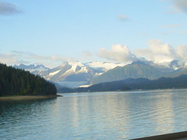 Going around the small island to the left back to Auke Bay