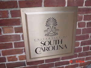 USC gold-plate sign