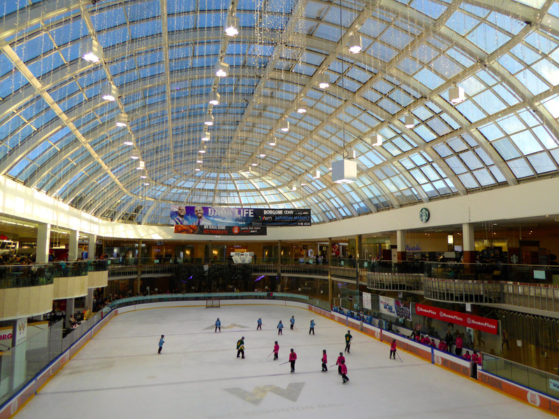 Ice Rink at West Edmonton Mall | Photo