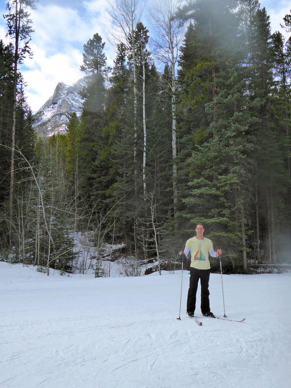 Cross Country Skiing along the green (easy) track