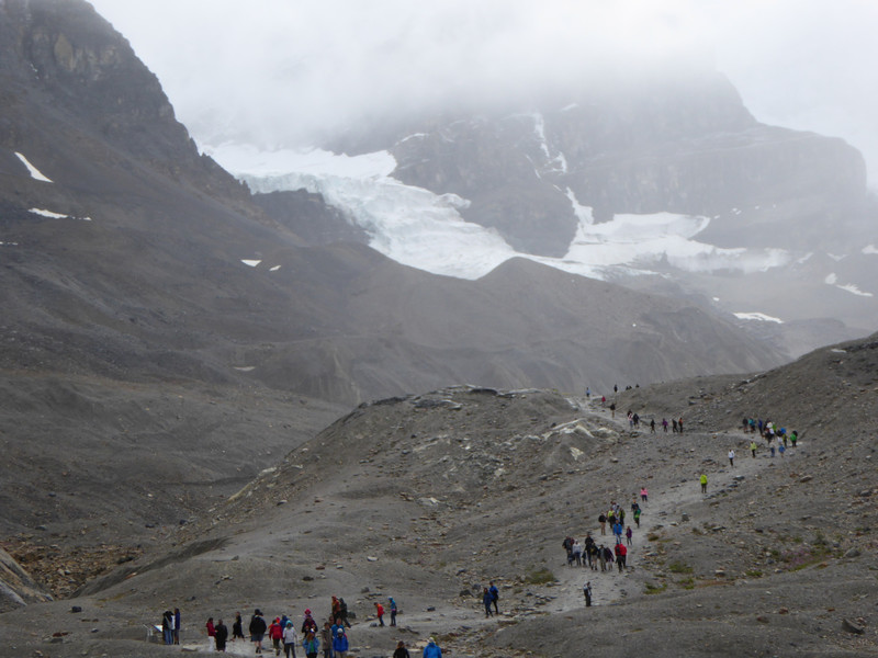 Walking to the Athabasca Glacier