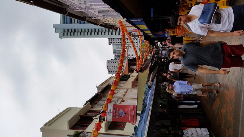 Temple Street . Chinatown 