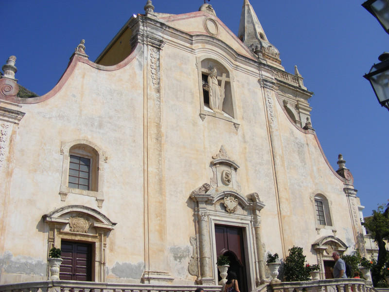Taormina church