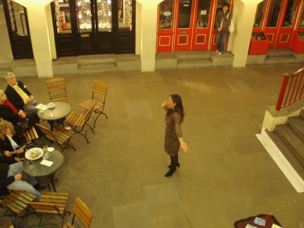 Opera singer in Covent Garden