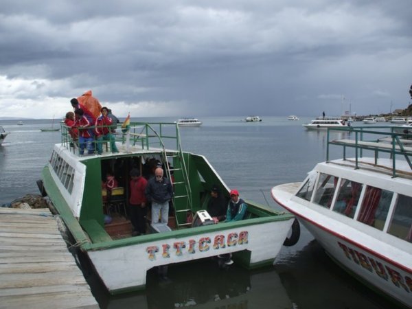 boat to Isla del sol