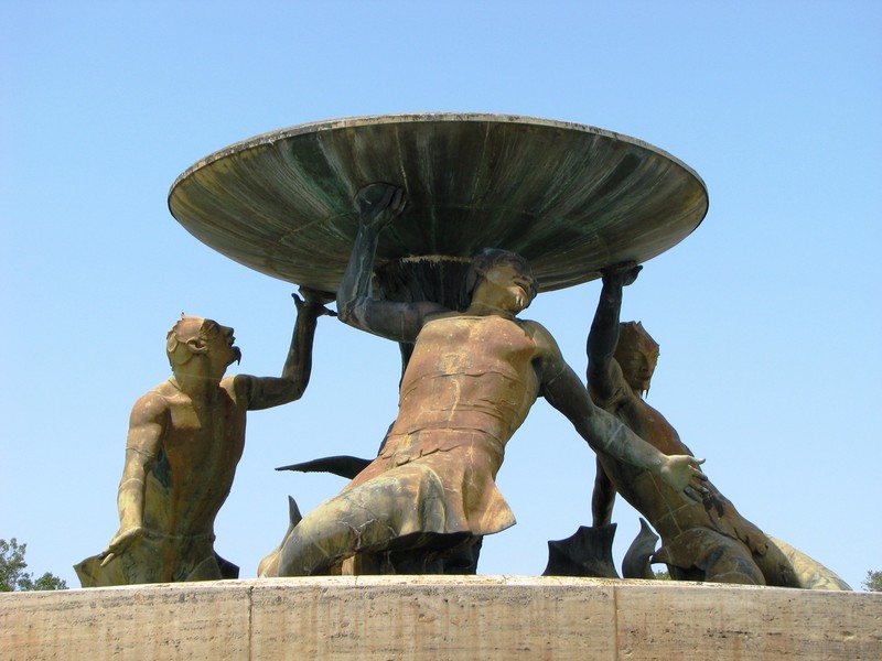 Triton Fountain, Valletta
