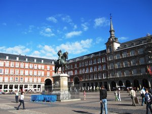 Plaza Mayor and Statua Felipe III, Madrid 